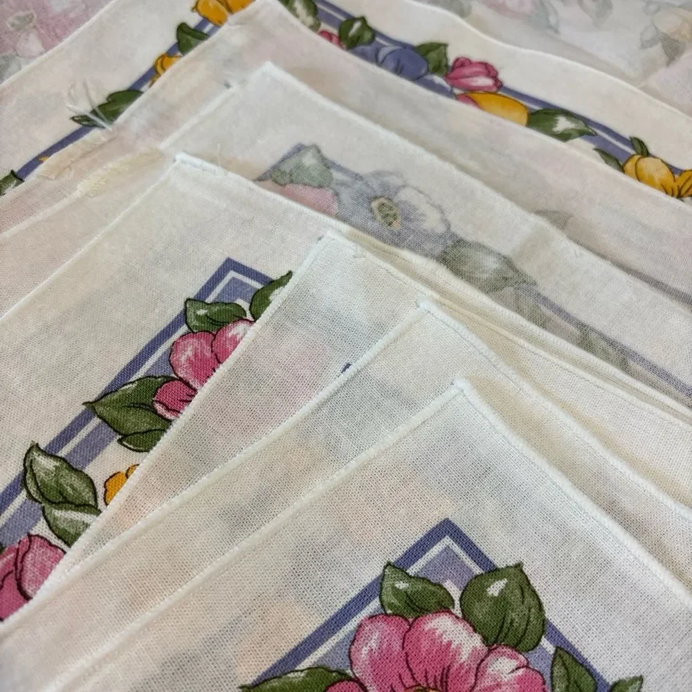 SPRING BUNNY DINNER NAPKINS 20
